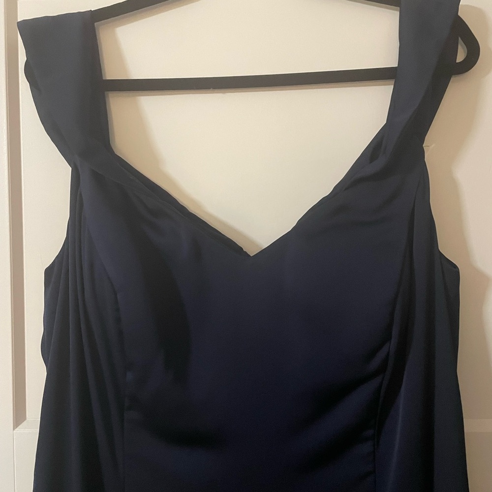 Camille La Vie Navy Floor Length Formal Gown - Picture 2 of 5
